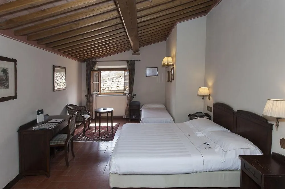 **** فندق Unahotels Palazzo Mannaioni Toscana مونتايون إيطاليا